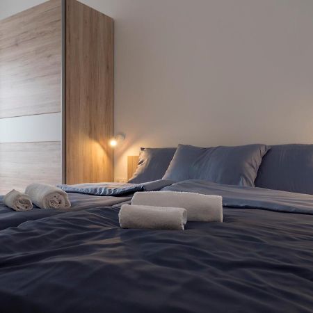 Apartments Aura Deskle Luaran gambar