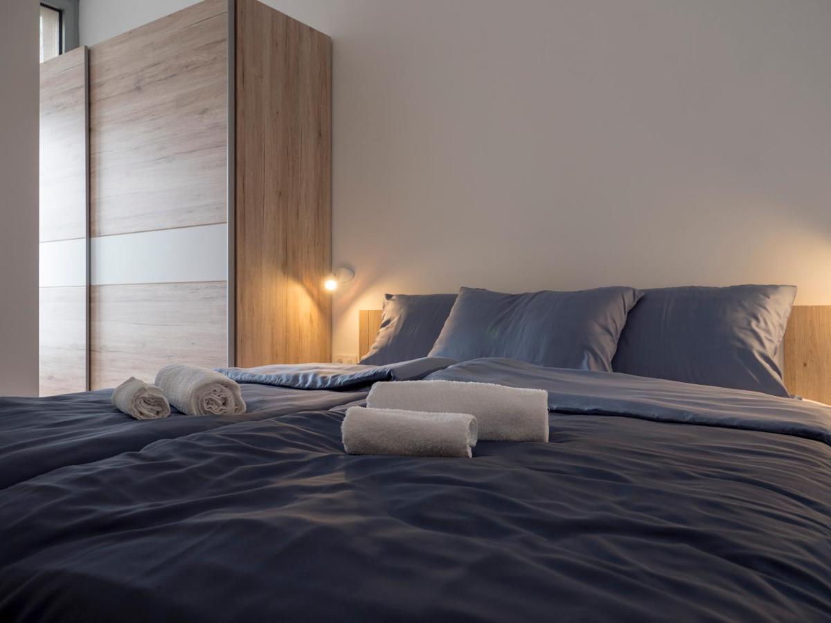 Apartments Aura Deskle Luaran gambar