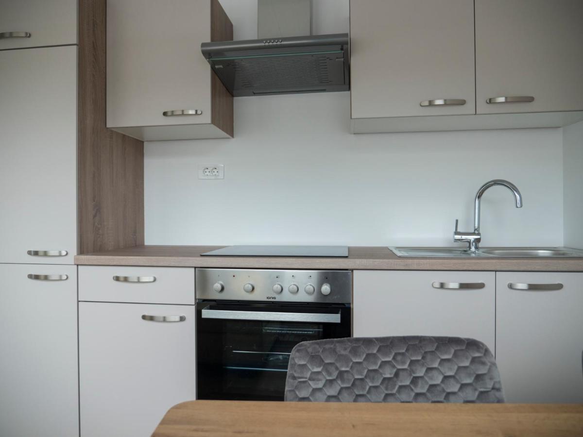 Apartments Aura Deskle Luaran gambar