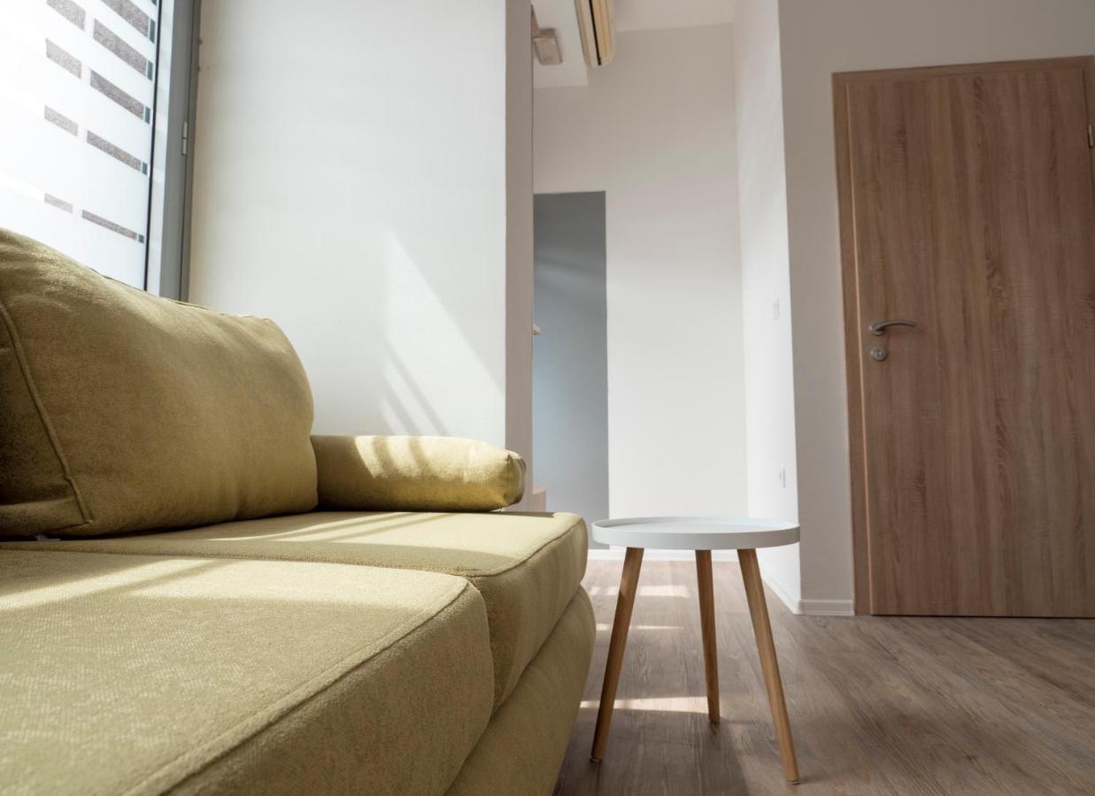 Apartments Aura Deskle Luaran gambar